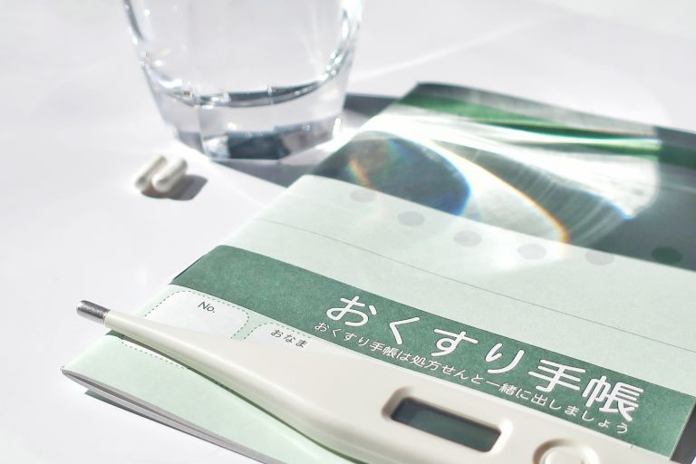 高齢者の快適な暮らしを支える最適な補聴器選びと上手な活用法